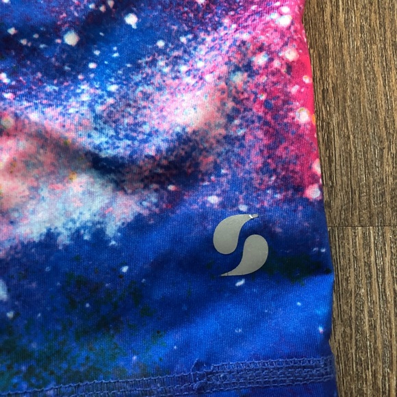 GALAXY LEGGINGS💫 - Picture 2 of 4